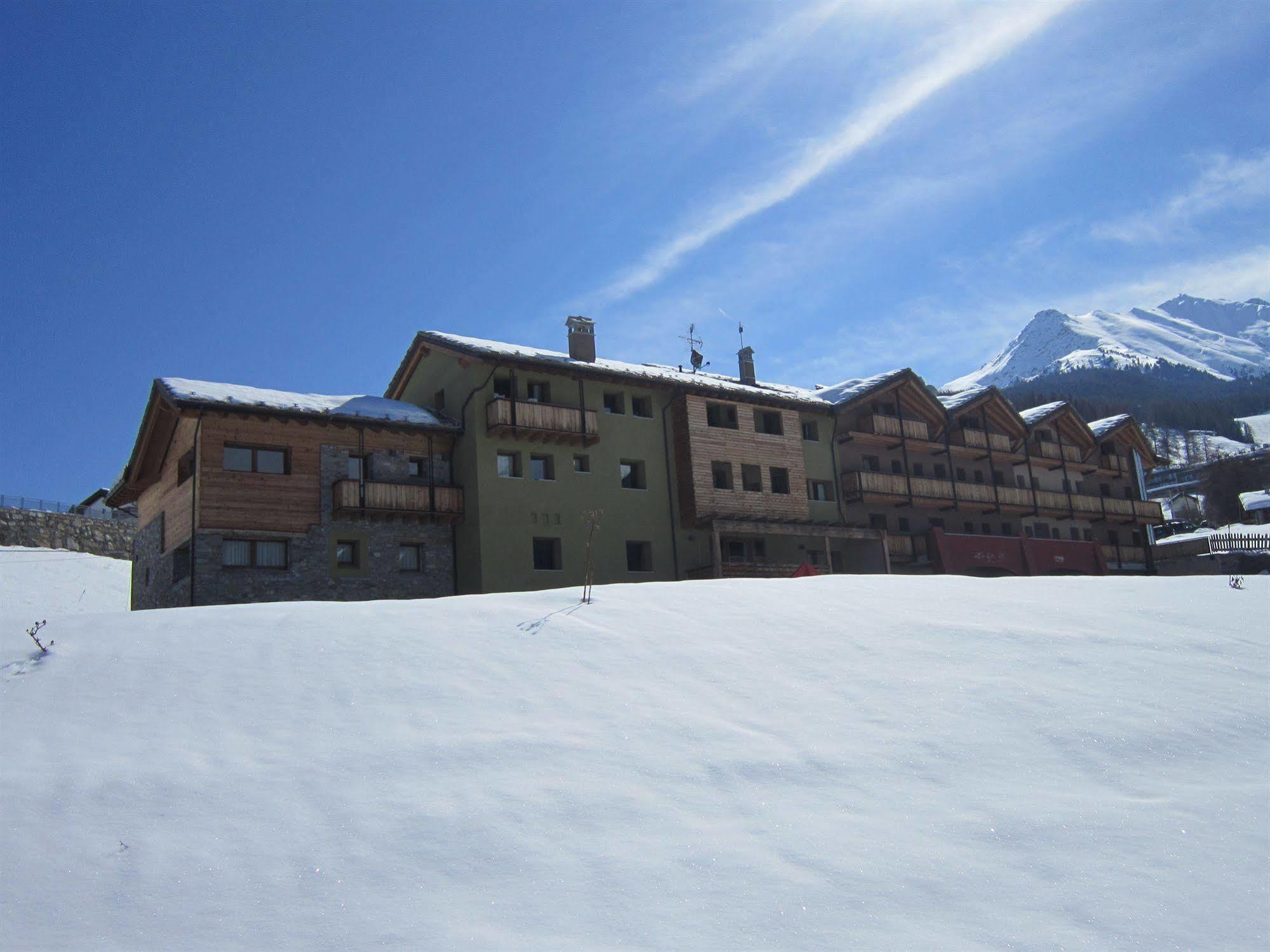 Hotel La Chance Pila  Kültér fotó